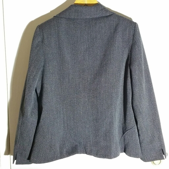 Investments 3 button notch label variegated grey blazer jacket - Picture 2 of 2